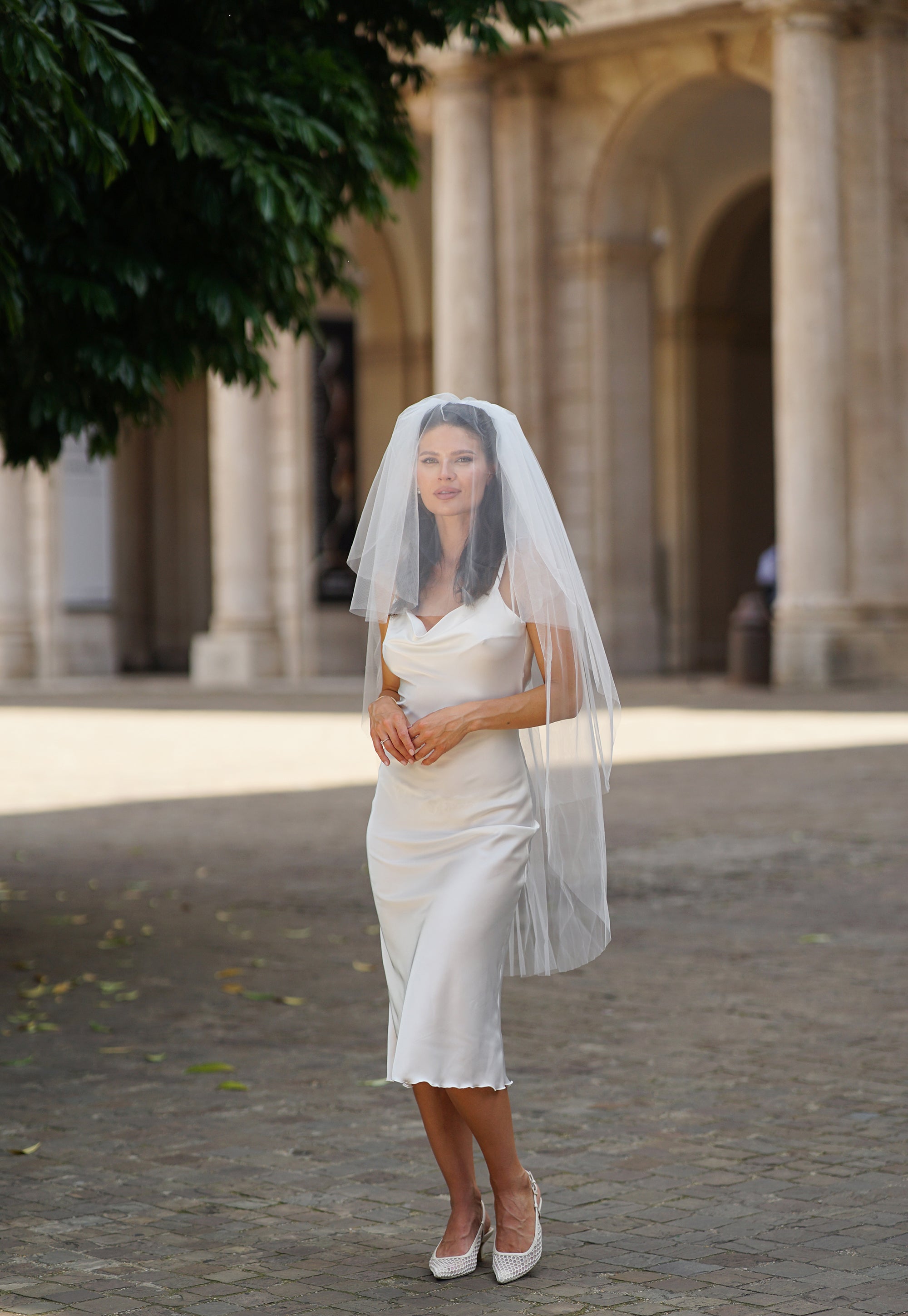 Elegant Two-Tier Tulle Bridal Veil ( 110 cm)