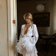 Lilou - White satin wedding robe with feathers