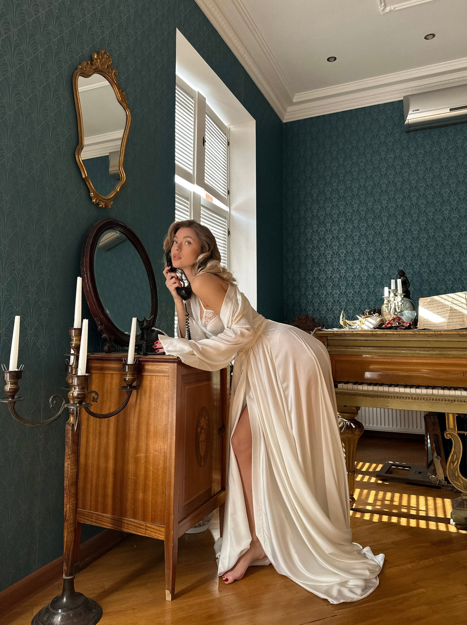 Morning Majesty - Bridal Robe with Train