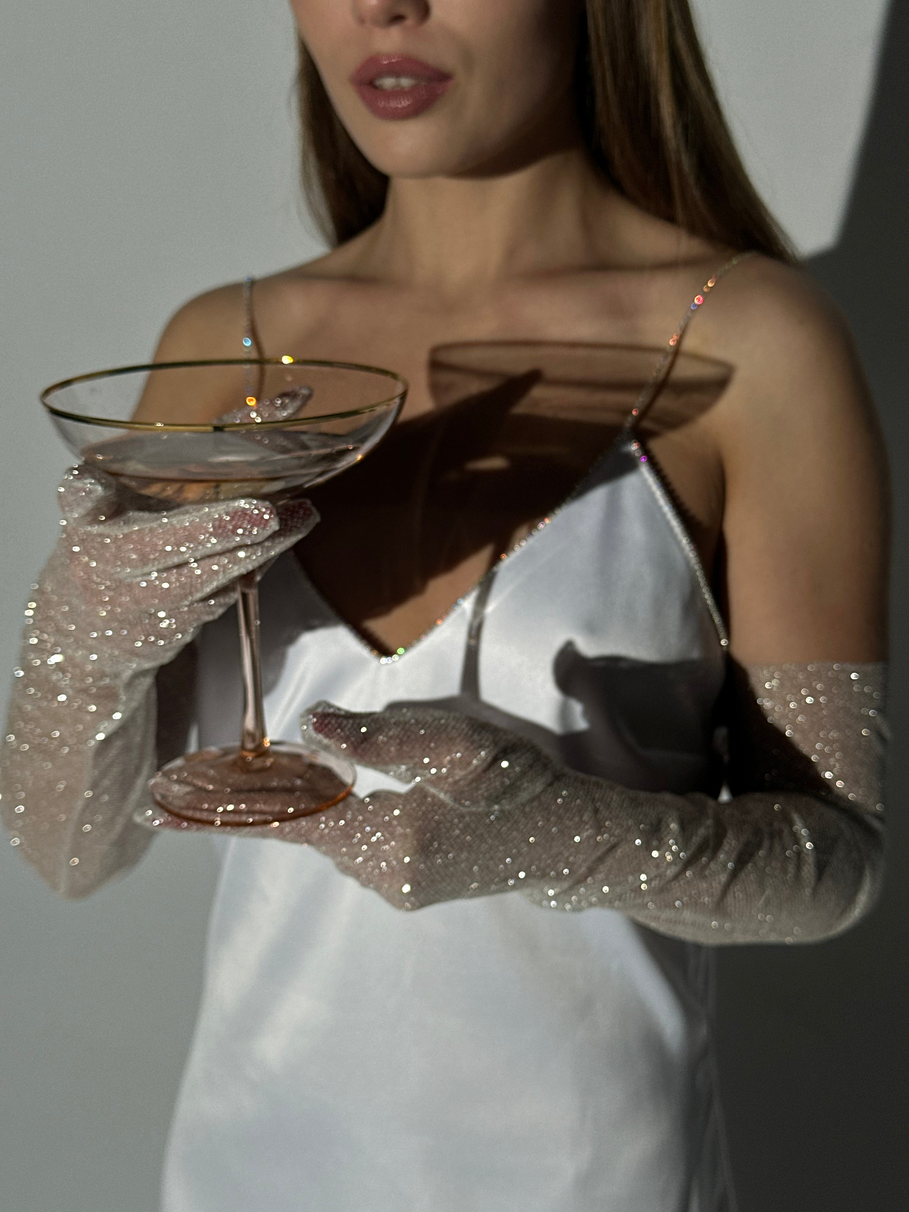 Shimmering Long Glitter Gloves