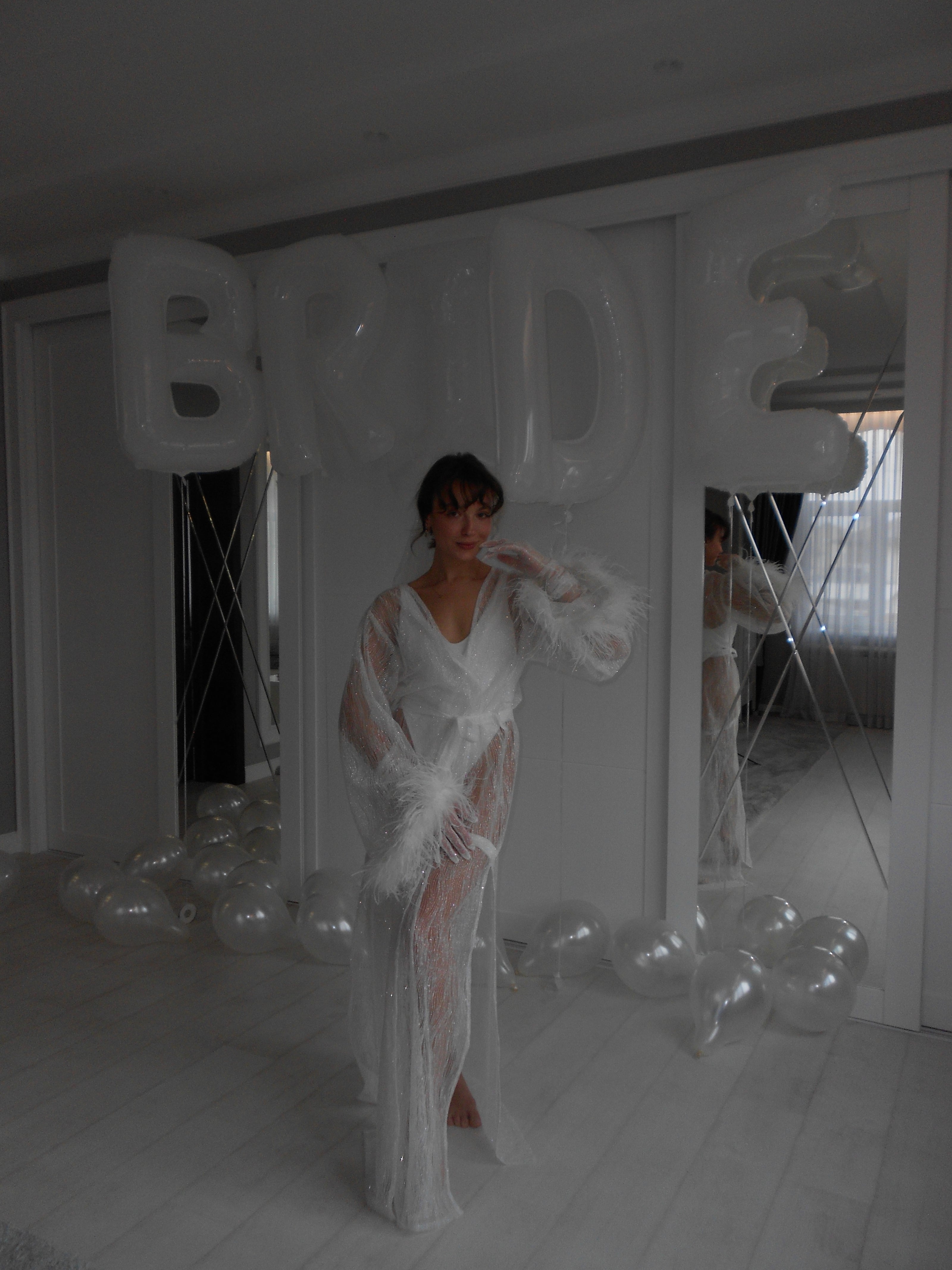 Victoria - Milky Sparkle Bridal Robe with Feathers